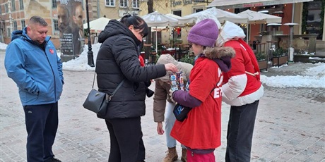 Powiększ grafikę: 34-final-wosp-670754.jpg