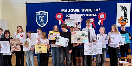Powiększ grafikę: apel-z-okazji-majowych-swiat-692581.jpg