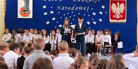 Powiększ grafikę: dzien-edukacji-narodowej-717001.jpg
