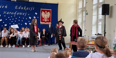 Powiększ grafikę: dzien-edukacji-narodowej-717002.jpg