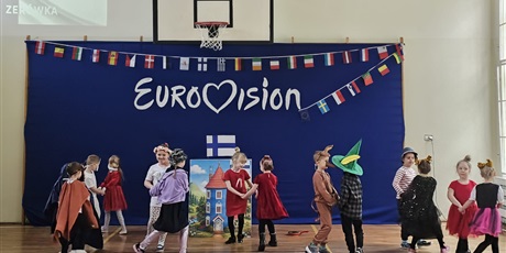 Powiększ grafikę: dzien-europy-692647.jpg