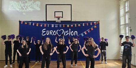 Powiększ grafikę: dzien-europy-692649.jpg