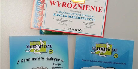 Powiększ grafikę: kangur-matematyczny-2026-700779.jpg