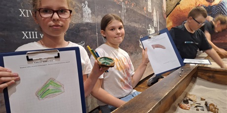 Powiększ grafikę: lekcja-muzealna-w-muzeum-archeologicznym-629029.jpg