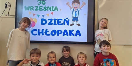 Obchody Dnia Chłopaka w klasach młodszych i w oddziale przedszkolnym