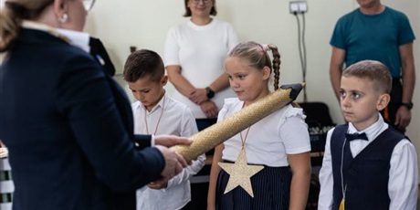 Powiększ grafikę: pasowanie-na-ucznia-716988.jpg