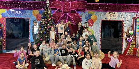 Powiększ grafikę: polkolonie-zimowe-670720.jpg