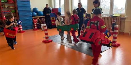 Powiększ grafikę: spotkanie-ze-straza-miejska-672915.jpg