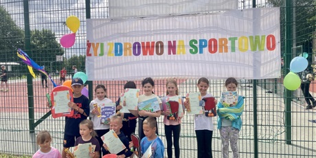 Powiększ grafikę: szkolny-dzien-sportu-629011.jpg