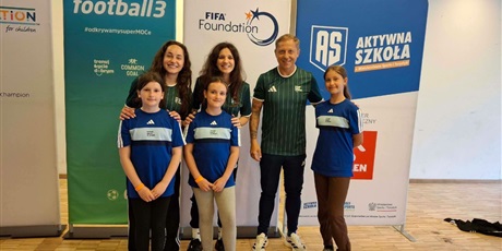 Powiększ grafikę: udzial-w-gali-football3-changemakers-702663.jpg