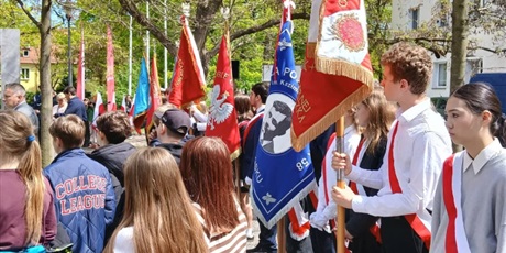 Powiększ grafikę: udzial-w-uroczystosciach-patriotycznych-694436.jpg