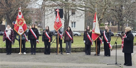 Uroczystości pod pomnikiem gen. Stanisłąwa Maczka