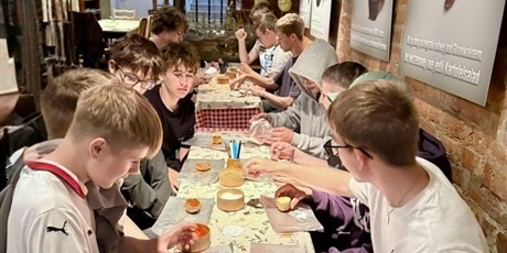 Powiększ grafikę: wycieczka-do-poznania-698239.jpg
