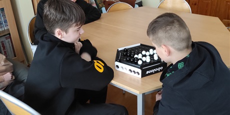 Powiększ grafikę: wyniki-szkolnego-turnieju-gry-w-abalone-672159.jpg