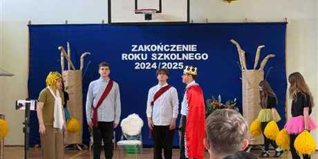 Powiększ grafikę: zakonczenie-roku-szkolnego-2024-2025-631460.jpg