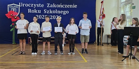 Powiększ grafikę: zakonczenie-roku-szkolnego-2025-26-706233.jpg