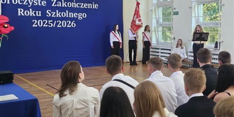 Powiększ grafikę: zakonczenie-roku-szkolnego-2025-26-706234.jpg