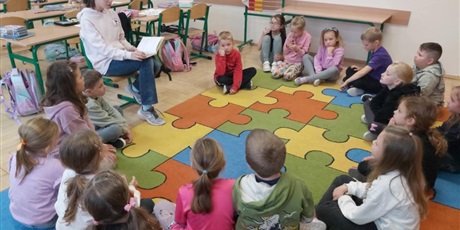 Powiększ grafikę: "Przerwa na czytanie"